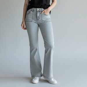 No Boundaries Women 14 Acid Wash Denim Wide Leg Mid Raise Deep Pockets Jeans